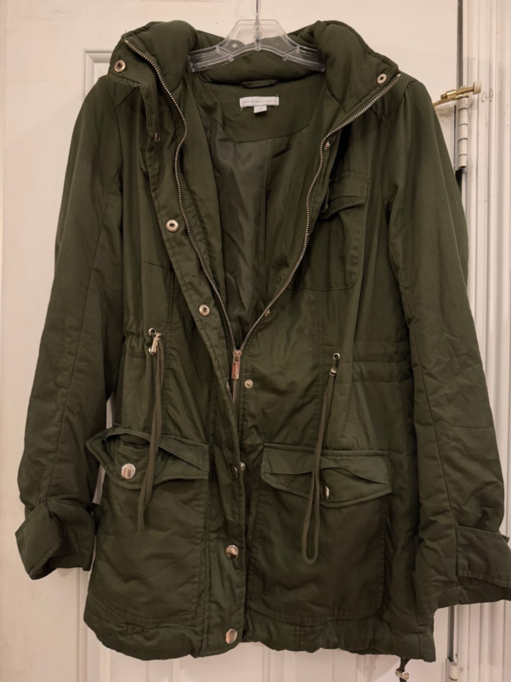 🤩 New York & Company dark green S jacket w/zippered hidden hood & w/drawstrings